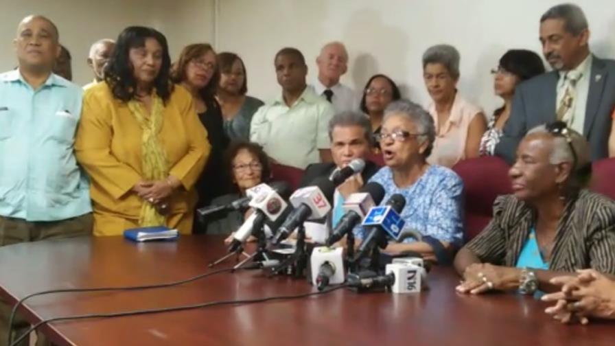 Médicos anuncian vigilia en el Palacio Nacional el jueves