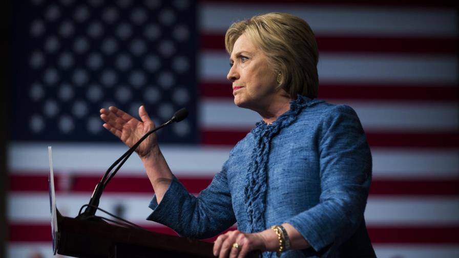 Clinton afirma que está más cerca de ganar la nominación y las presidenciales