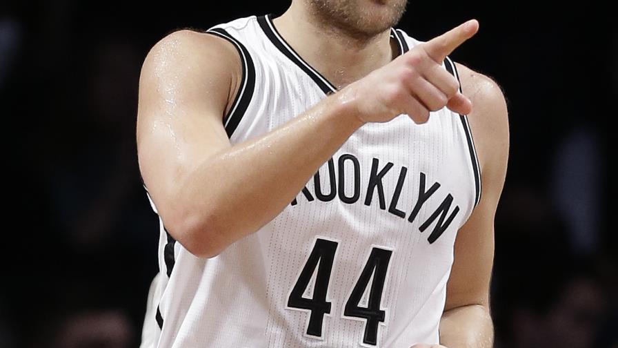 Bogdanovic tuvo el partido de su vida contra Filadelfia