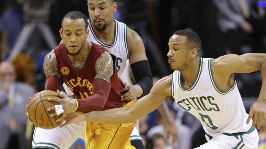 Paul George otra vez lidera triunfo de Indiana; marca 25 ante Boston