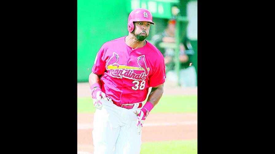 Juan Nicasio ponchó 10;
Carlos Peguero, jonrón