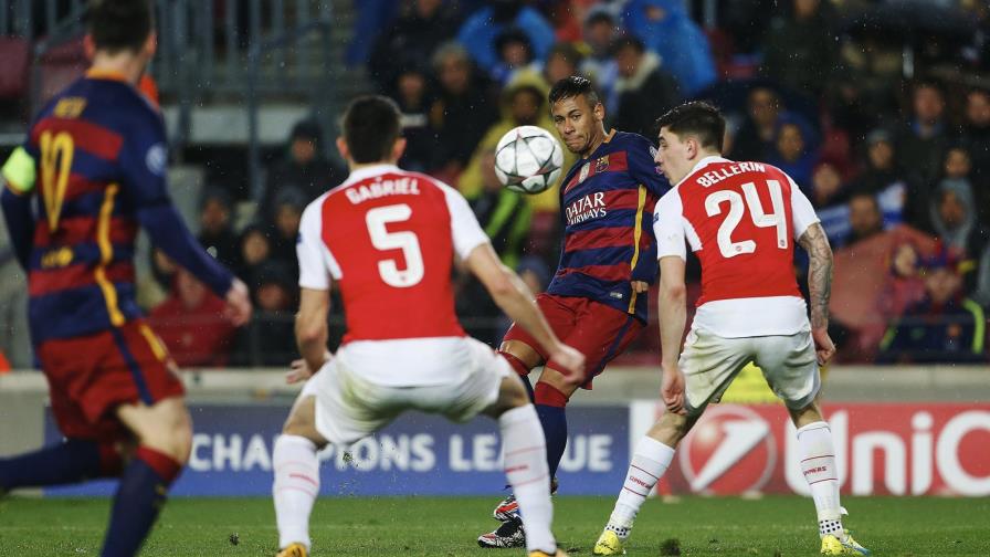 El tridente resuelve ante Arsenal y el Barça pasa a cuartos 