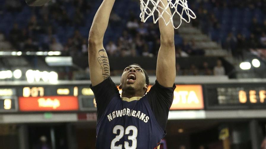 Davis y Anderson se combinan para 56 puntos; Pelicans ganan 