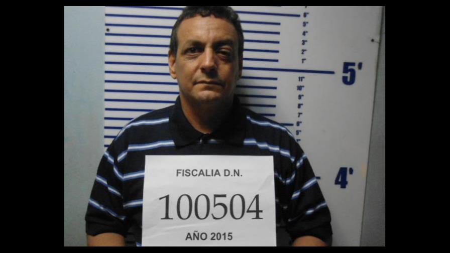 Condenan a 20 años de prisión a hombre que mató a su esposa mientras ella dormía