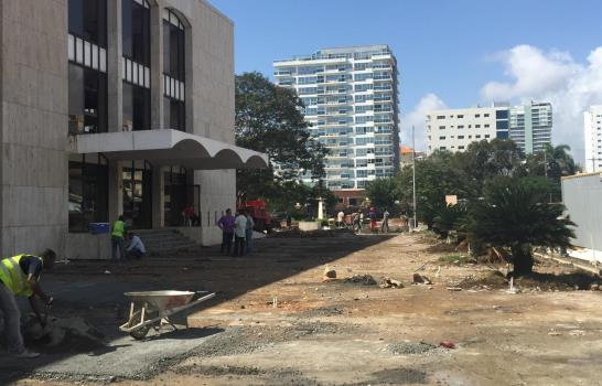 OISOE informó a Cultura que las áreas que repara en la Plaza de la Cultura estarán listas en tres meses