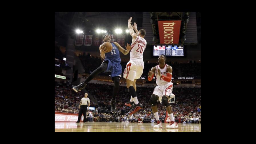 Minnesota no aprovechó 32 puntos de Towns