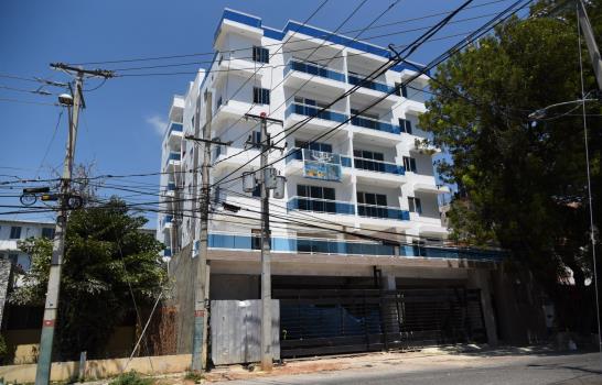 Trabajadores de establecimientos vinculados al chino buscado por la muerte de dos prestamistas dicen desconocer el caso Trabajadores de establecimientos vinculados al chino buscado por la muerte de dos prestamistas dicen desconocer el caso