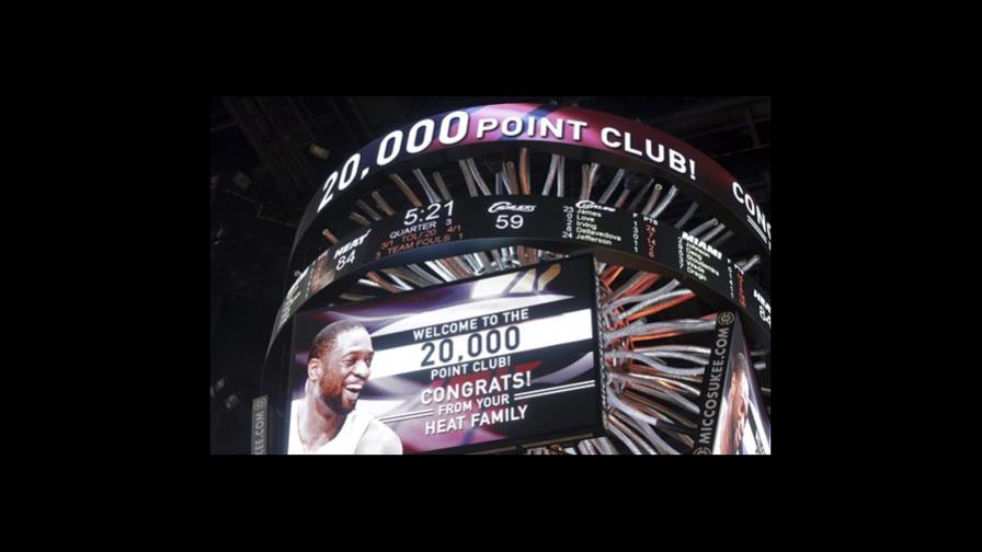 Wade llega a 20 mil puntos y el Heat vence a los Cavaliers