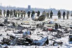 Rusia empieza a investigar causas del accidente de avión que mató a 62 personas Rusia empieza a investigar causas del accidente de avión que mató a 62 personas