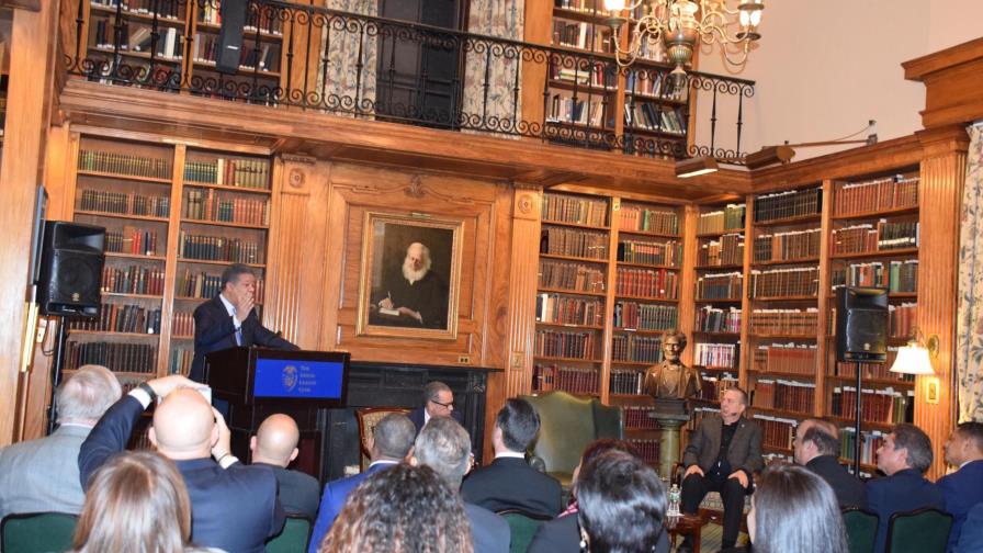 Leonel Fernández vaticina PLD ganará elecciones en primera vuelta