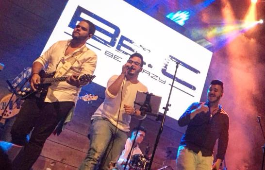 Be Crazy pone a bailar a cientos en Jalao