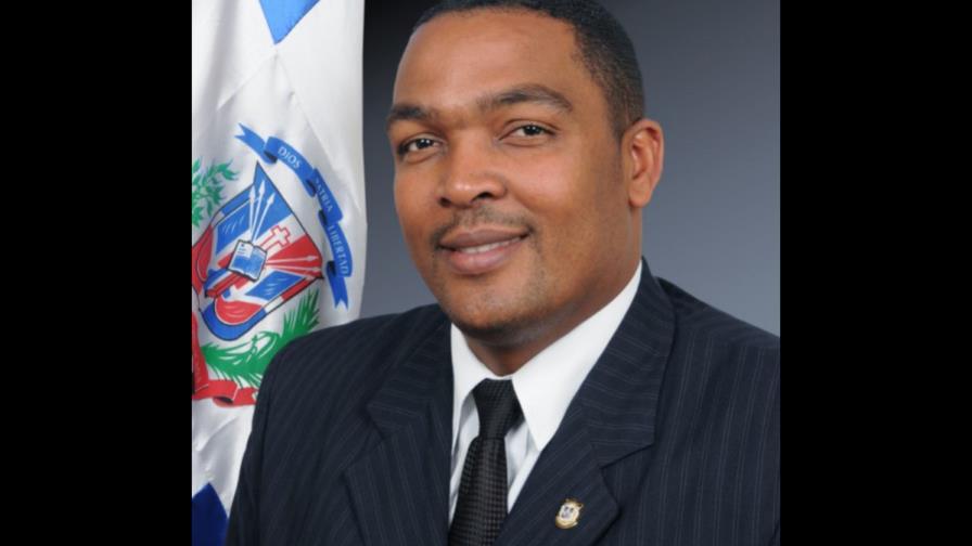 Policía exhorta al diputado Pedro Botello ponerse a disposición de autoridades 