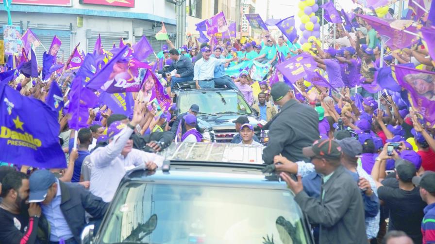 Danilo y Margarita recorrieron el DN