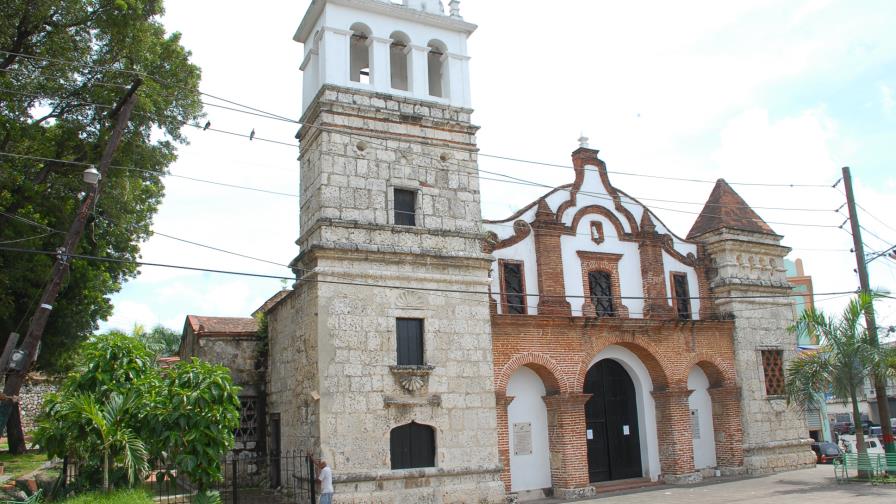 OISOE anuncia remodelación Iglesia Santa Bárbara y Patrimonio Monumental replica que no tienen permisos OISOE anuncia remodelación Iglesia Santa Bárbara y Patrimonio Monumental replica que no tienen permisos
