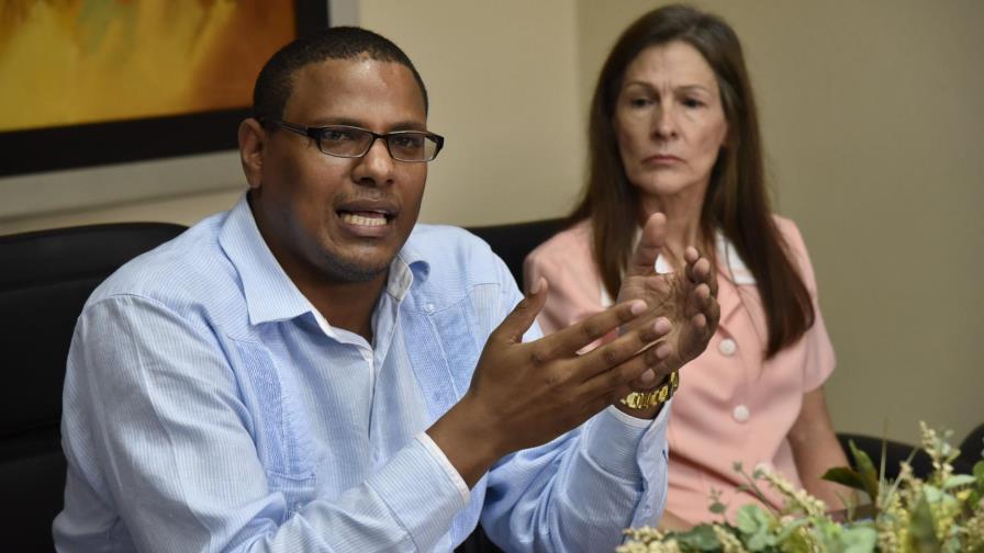 Supervisan autobuses de pasajeros Supervisan autobuses de pasajeros