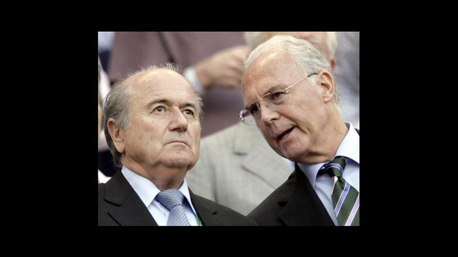 FIFA abre expediente por soborno contra Beckenbauer 