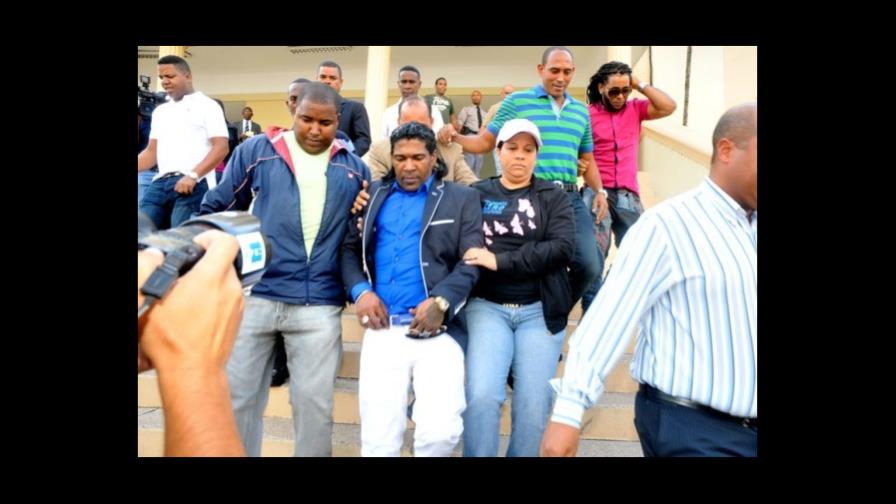 Cantante urbano Omega es apresado nuevamente