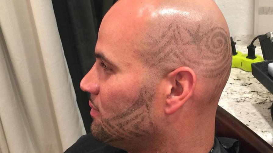 Albert Pujols estrena “pelada moderna”