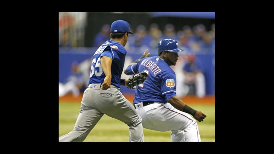 Hanser Alberto pega jonrón y remolca tres