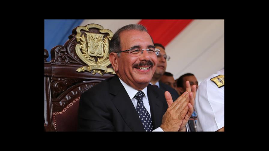 El presidente Medina exhorta a la población a reflexionar en Semana Santa