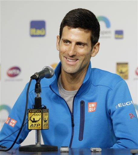 Djokovic se reúne con leyendas del tenis femenino 