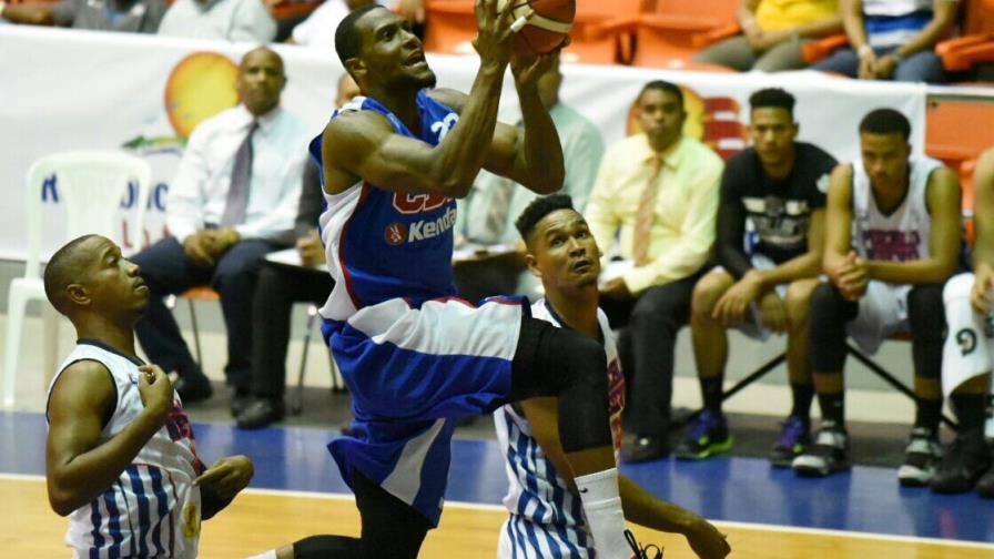 Pueblo Nuevo gana su segundo en línea en la semifinal