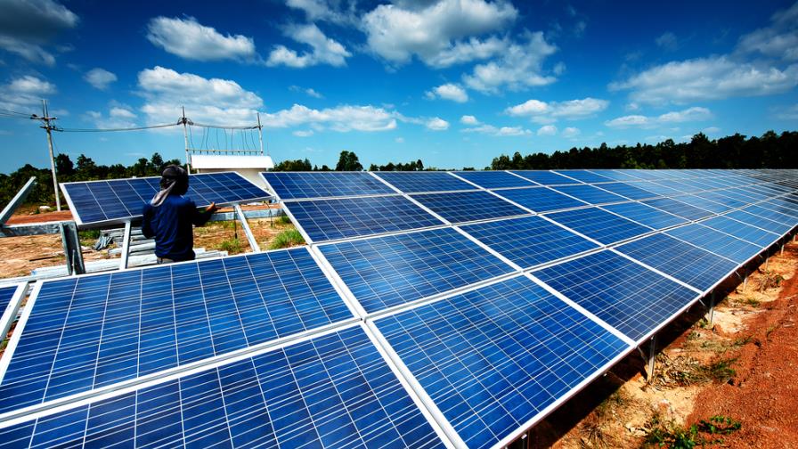 Las inversiones en energía renovables en el mundo durante 2015 sumaron US$286,000 millones