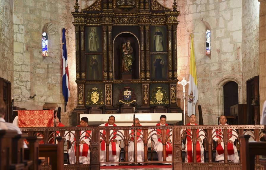 Sacerdotes critican la actual campaña electoral, homosexualidad y los feminicidios