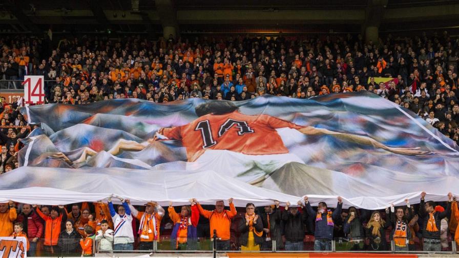 Francia se impone en Holanda en amistoso con recuerdo a Cruyff (3-2)