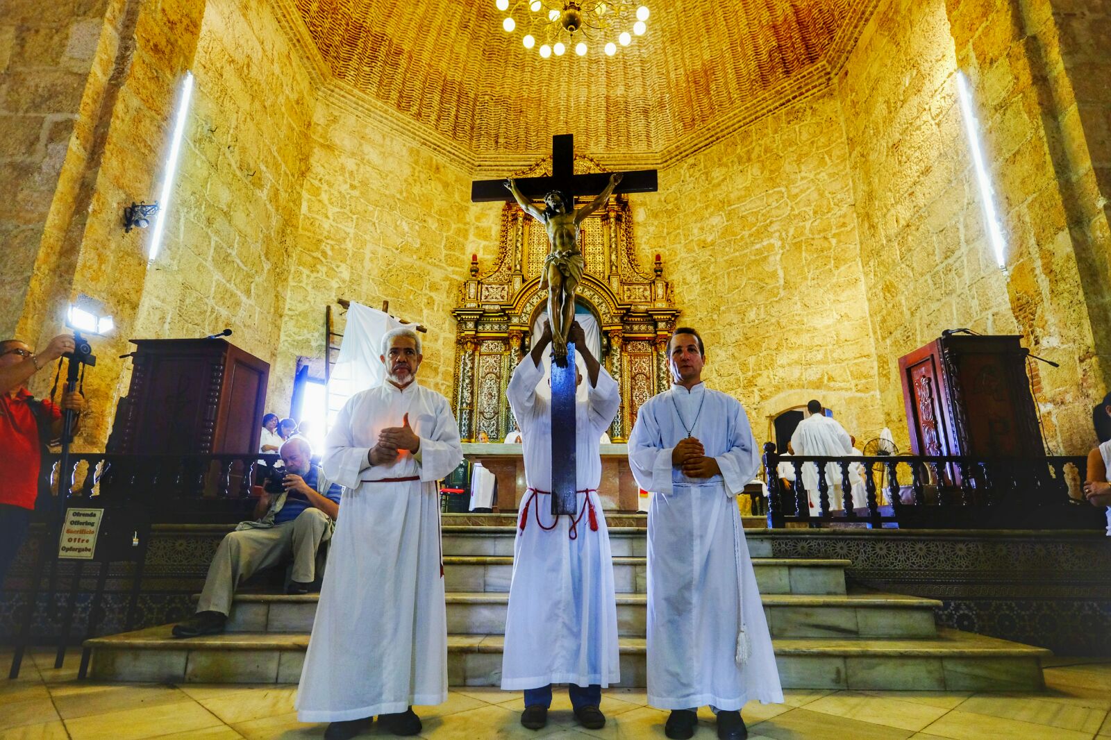 El descenso de Jesús crucificado, desde la Iglesia Las Mercedes