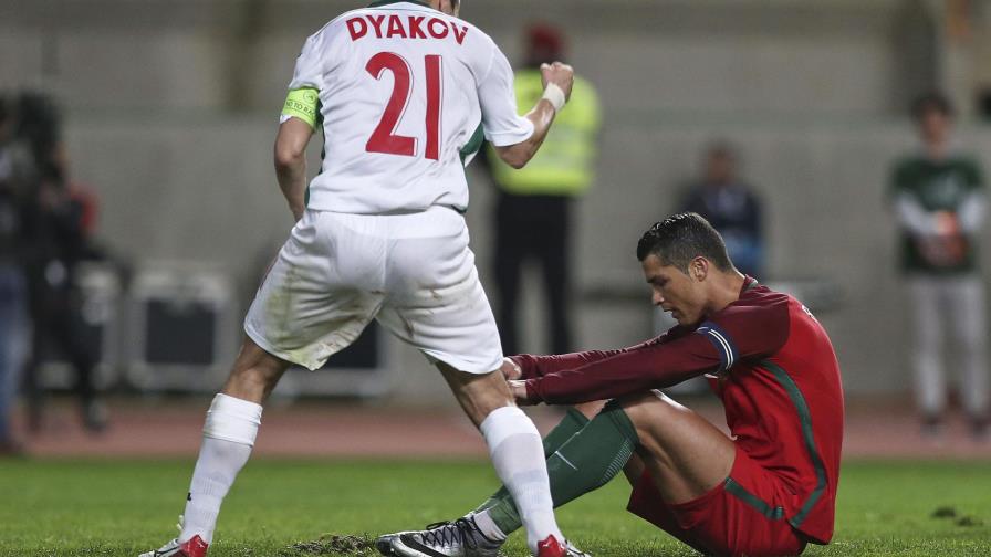 Cristiano falló un penalti y Portugal se estrelló ante Stoyanov