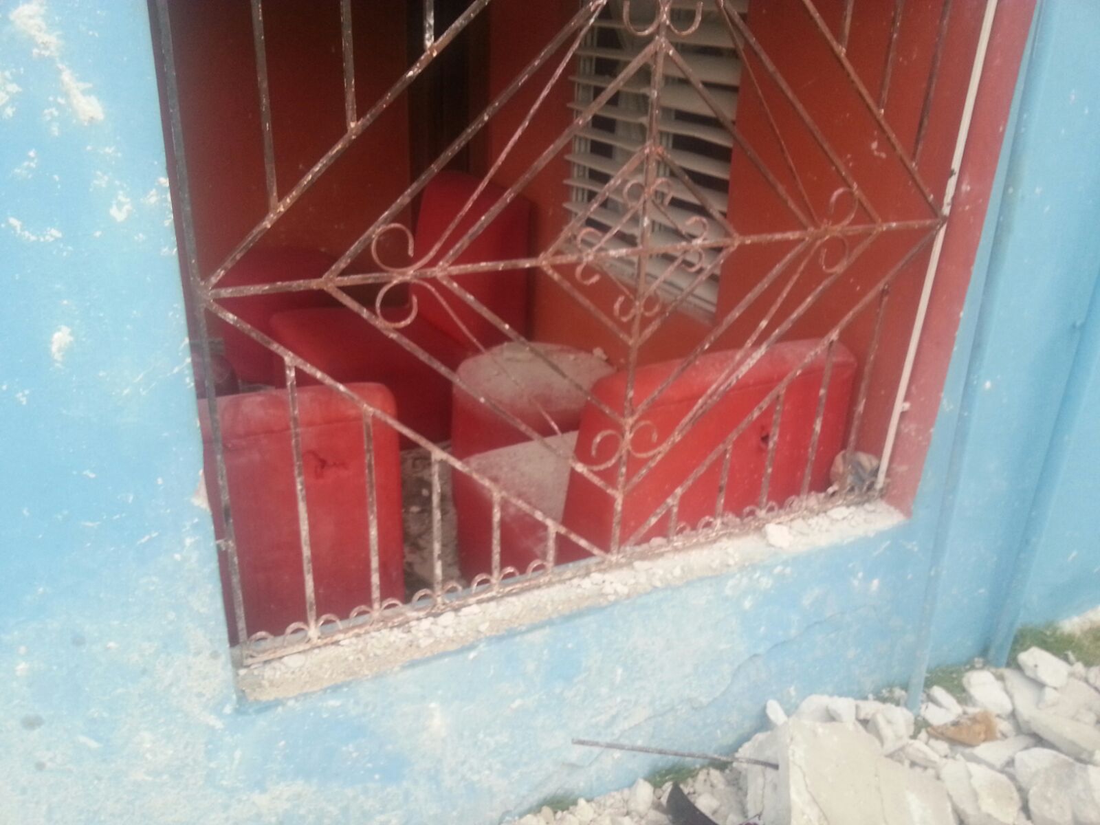 El propietario  de la vivienda pide su reparación