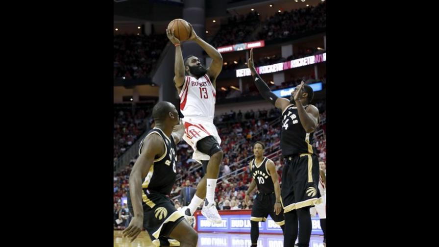 Rockets vencen a Raptors con ‘triple doble’ de Harden 