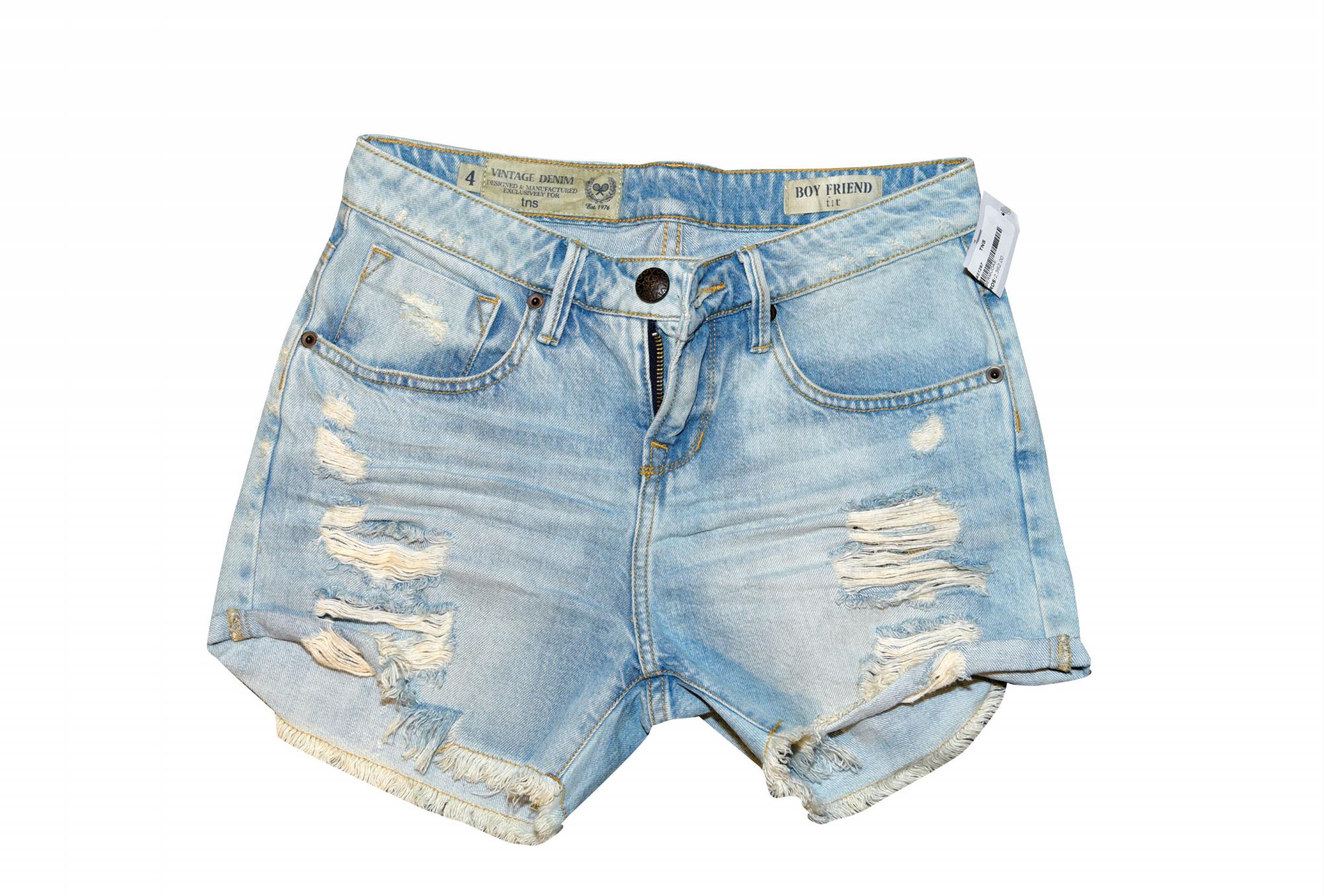 Shorts. tienda TNS, RD$2,362