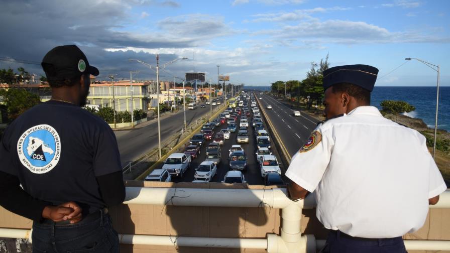 Llegan miles de vacacionistas al finalizar el feriado de Semana Santa