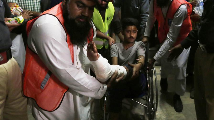 Víctimas por atentado en parque en Lahore ascienden a 65 muertos y 340 heridos