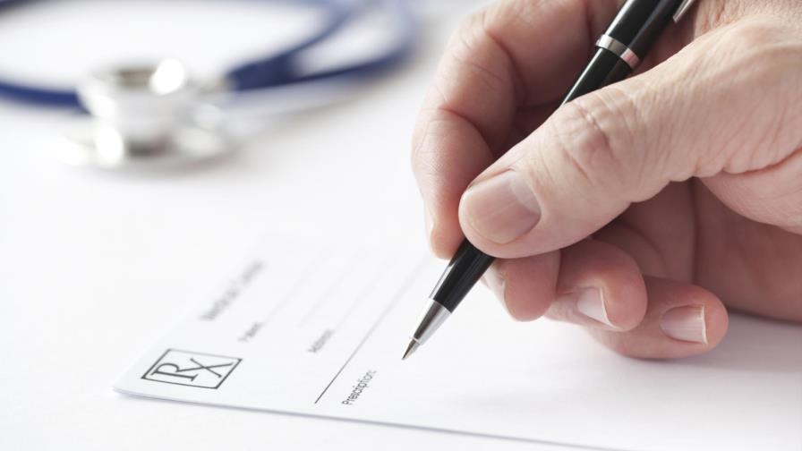 Médicos de Nueva York dejarán de entregar recetas en papel