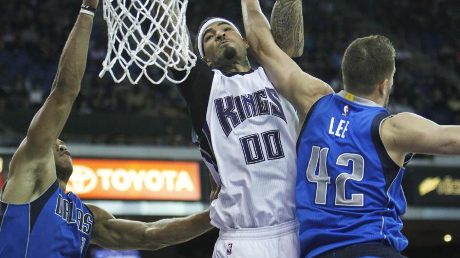 Cauley-Stein y Cousins se unen para vencer a los Mavericks