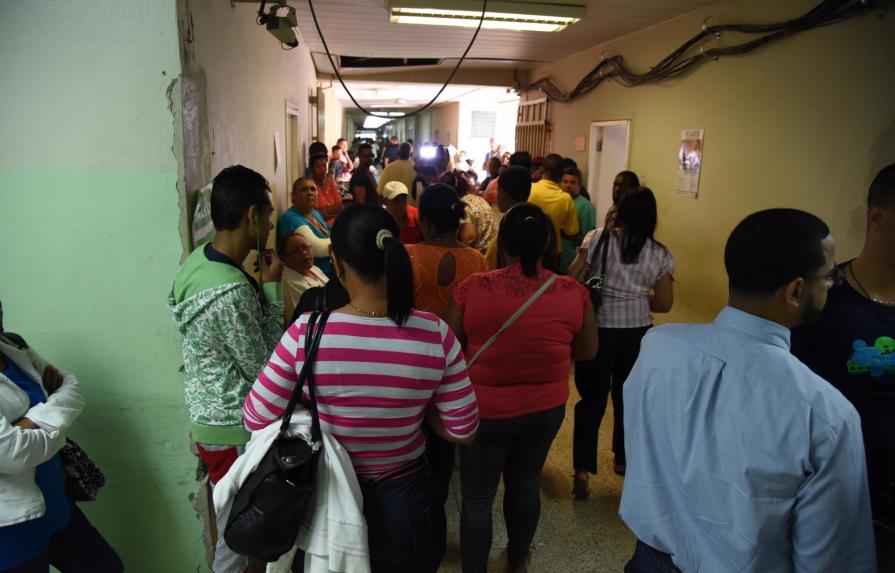 Casos de cólera identificados en el hospital José María Cabral y Báez aumentan a doce