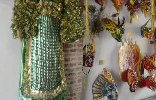 Director Nacional de Folklore: Los creativos deben nutrirse de las raíces musicales de RD