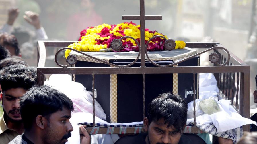 Pakistan: Lahore entierra a sus muertos mientras las autoridades prometen seguridad