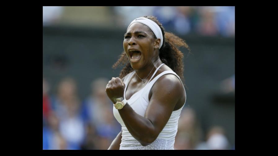 Serena Williams aclara que su falta de movilidad no se debe a una lesión