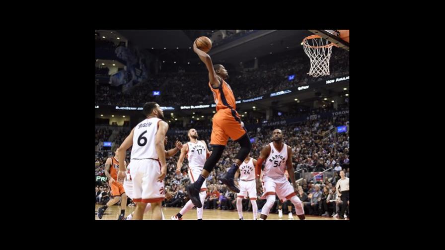 OKC extiende buena racha con triple-doble de Westbrook 