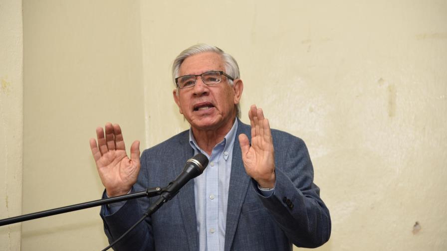 Experto reflexiona sobre hacer “negocio” con servicios de salud