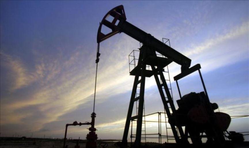 El petróleo de Texas baja un 2,81 % y cierra en 38,28 dólares