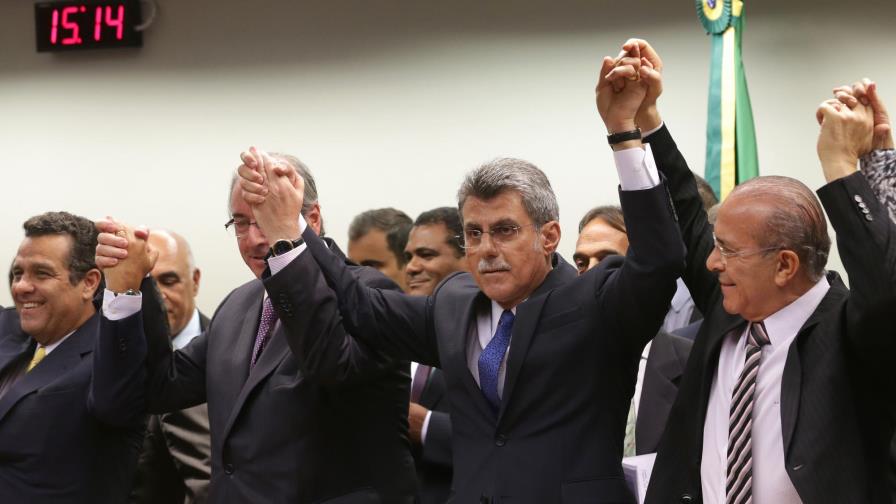 Rousseff, a un paso del “impeachment”