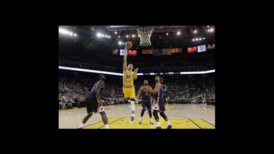 Los Warriors dan otro paso hacia récord 