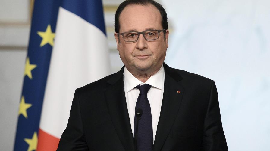 Hollande abandona plan para endurecer estado de emergencia 