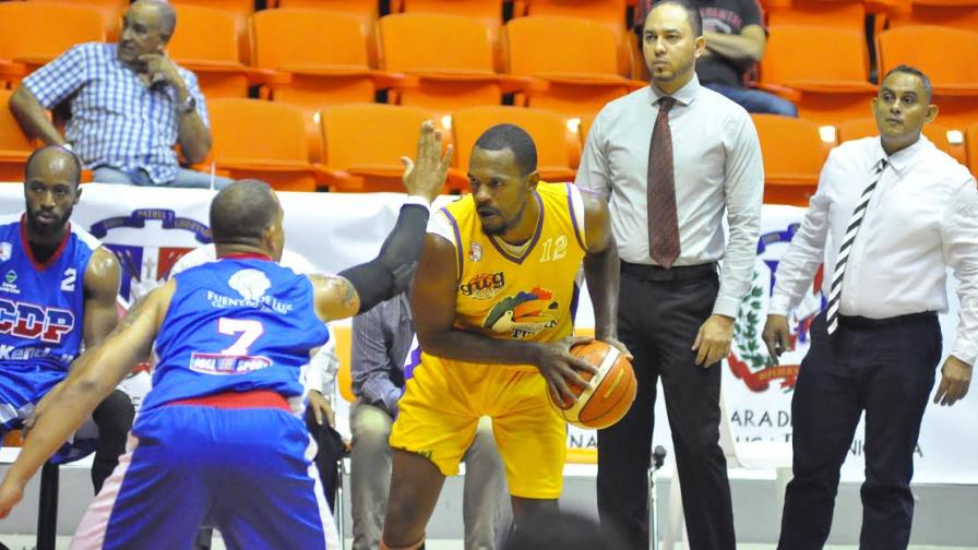 GUG triunfa y se acerca a la gran final del Basket Superior de Santiago