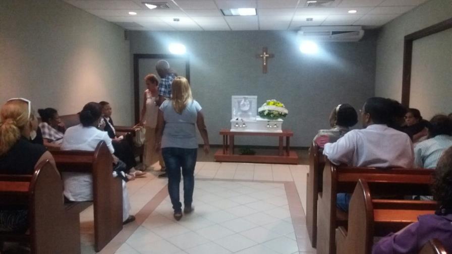 Abuela de bebé que murió dentro de carro: “Su papá era loco con ella”